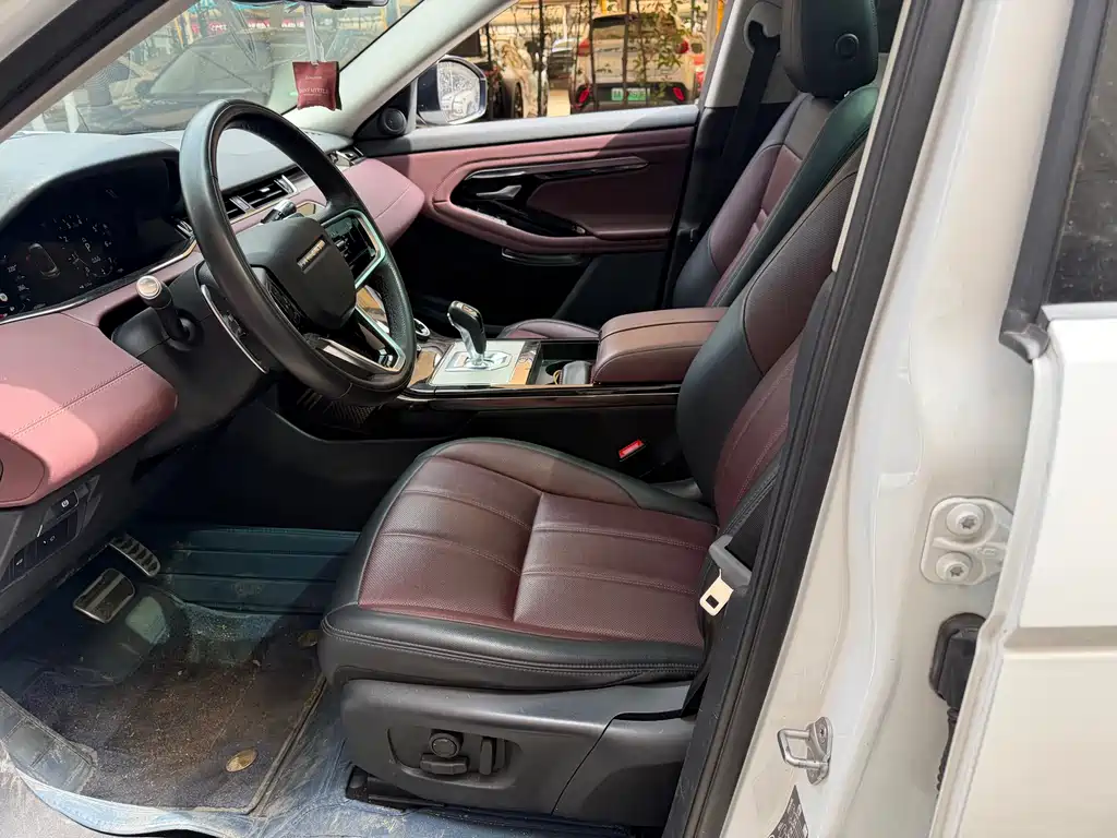 Land Rover Range Rover Evoque 2022 L 249PS R-Dynamic HSE Luxury Edition 2023 - thumbnail 3