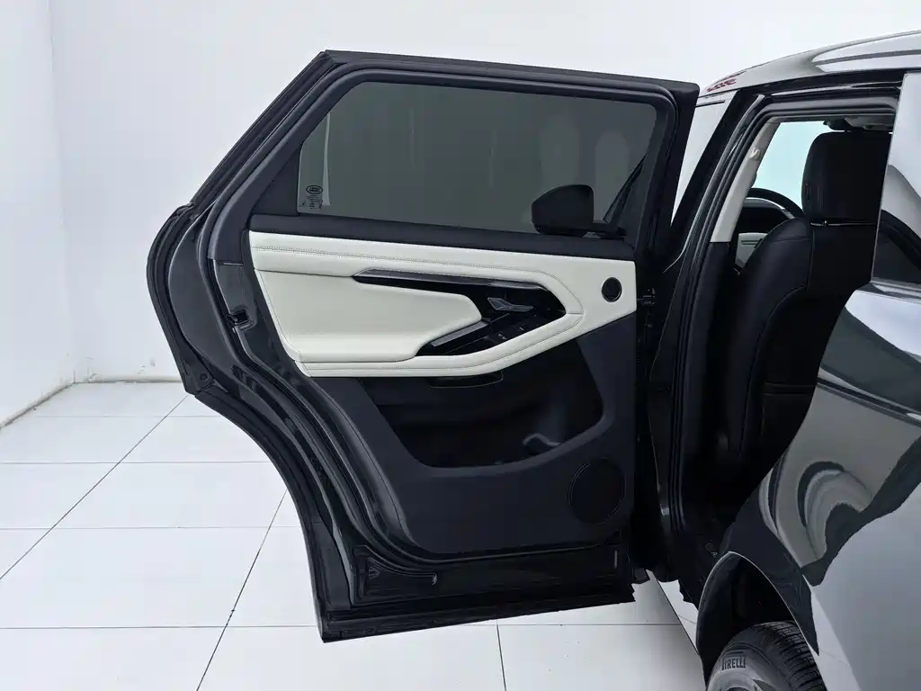 Land Rover Range Rover Evoque L 249PS R-Dynamic Luxury Edition 2022 - thumbnail 22