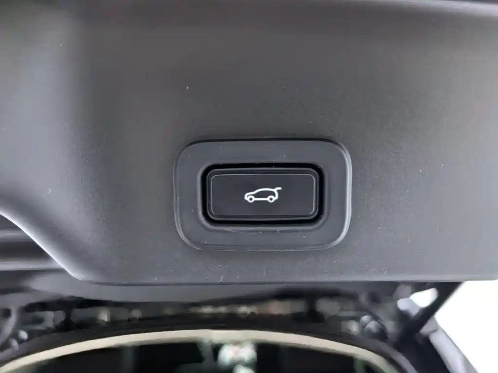 Land Rover Range Rover Evoque L 249PS R-Dynamic Luxury Edition 2022 - thumbnail 26