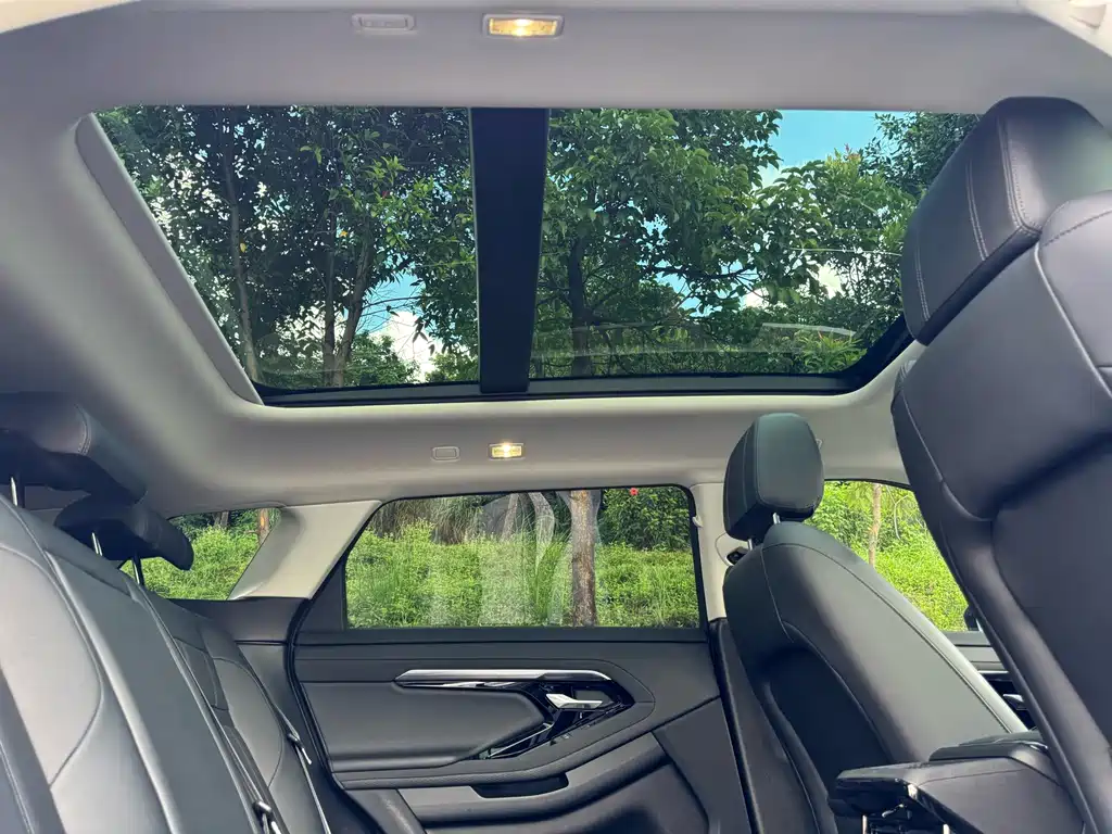 Land Rover Range Rover Evoque 2022 L 200PS R-Dynamic Standard Elite Edition 2022 - thumbnail 23