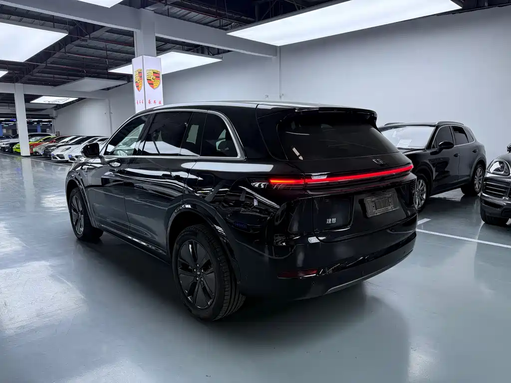 Li Auto L7 Pro 2023 2023 - thumbnail 16