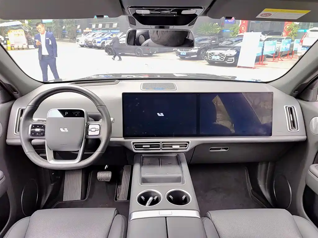 Li Auto L7 Max 2023 2023 - thumbnail 6