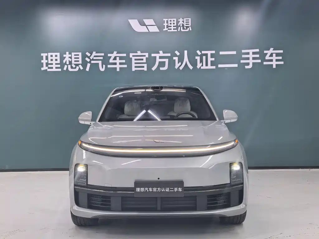 Li Auto Ideal L7 2025 Max Smart Refresh Edition 2025