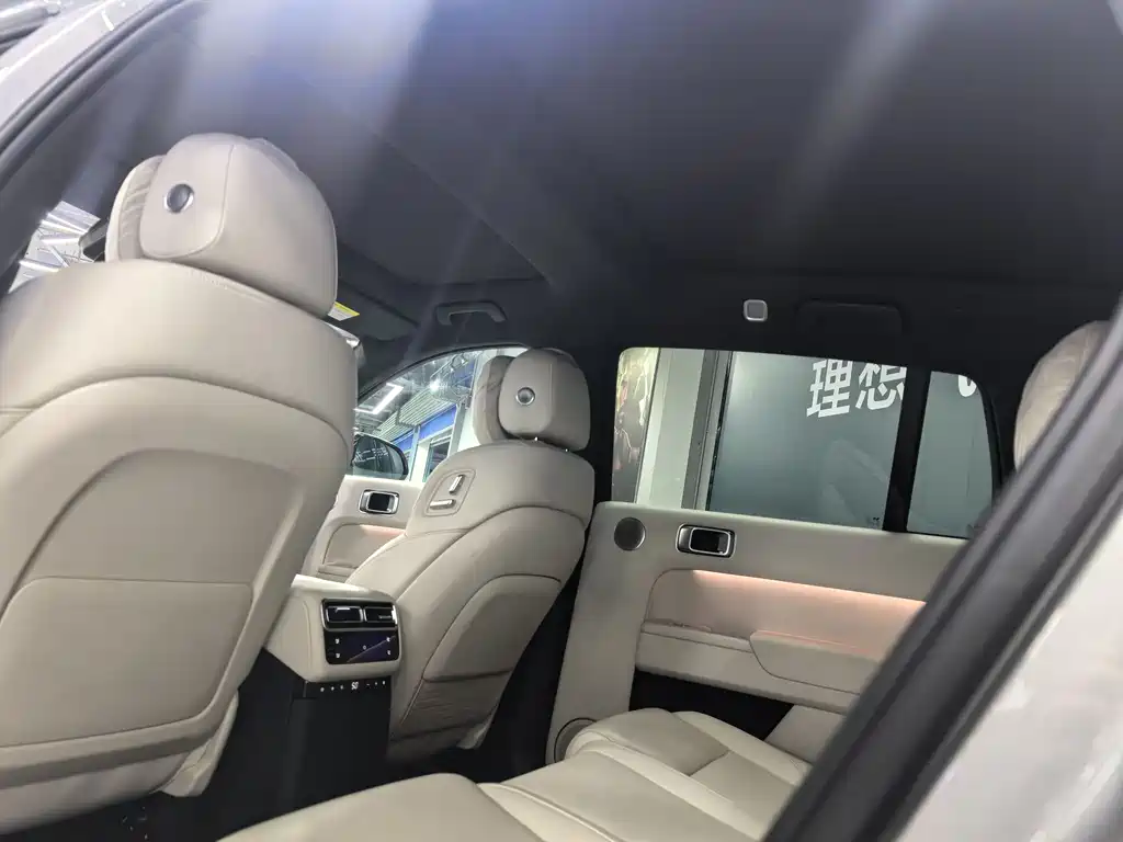 Li Auto Ideal L7 2025 Max Smart Refresh Edition 2025 - thumbnail 6