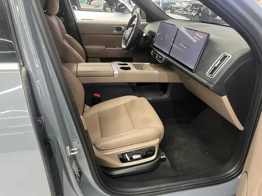 Li Auto Li L7 2025 Max Intelligent Upgrade Edition 2025 - thumbnail 9