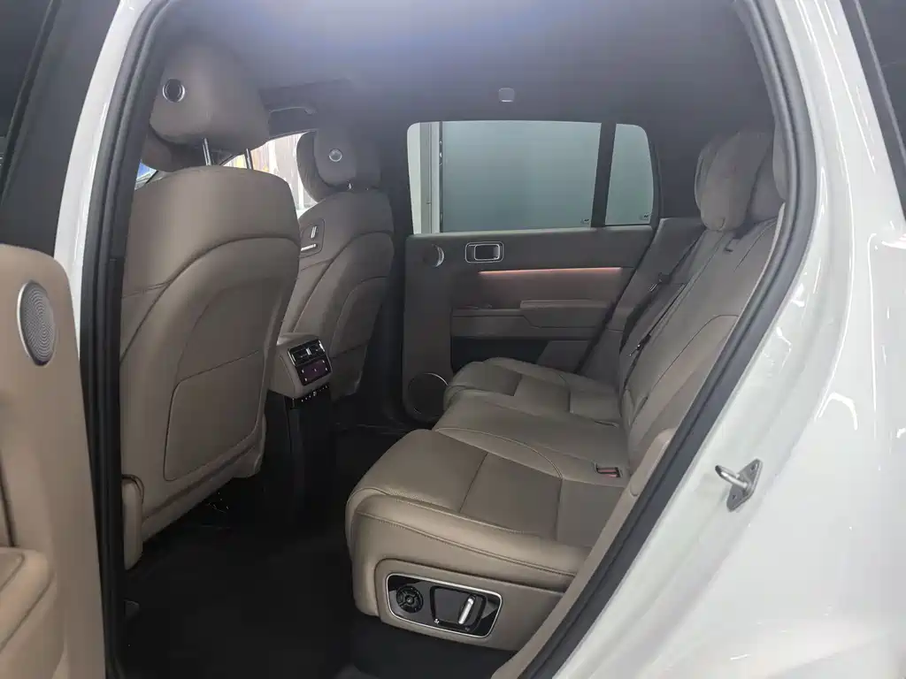 Li Auto Ideal L7 2025 Max Intelligent Upgrade Edition 2025 - thumbnail 16