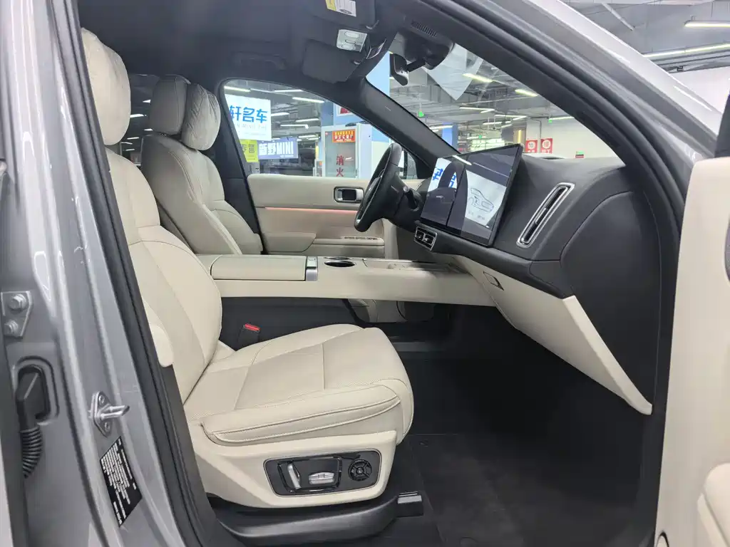 Li Auto Ideal L7 2025 Max Smart Refresh Edition 2025 - thumbnail 17