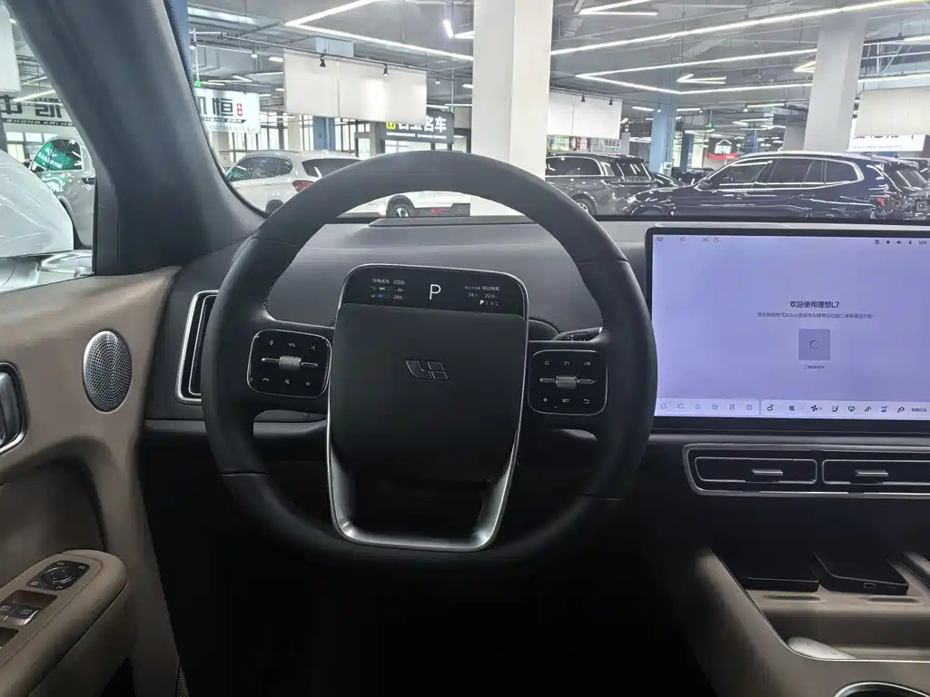 Li Auto Ideal L7 2025 Max Intelligent Upgrade Edition 2025 - thumbnail 17