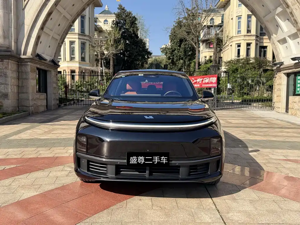Li Auto L7 Pro 2023 2023 - thumbnail 2