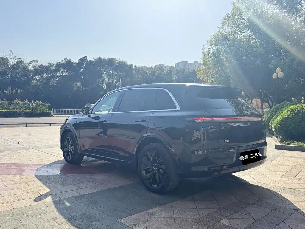 Li Auto L7 Pro 2023 2023 - thumbnail 20