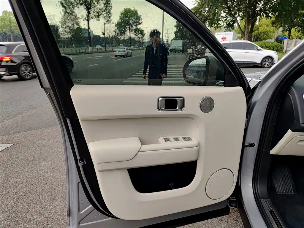 Li Auto L7 Pro 2023 2023 - thumbnail 6