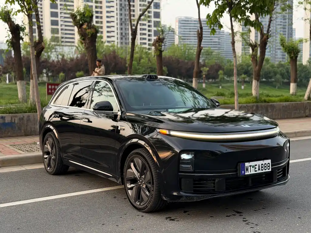 Li Auto Ideal L7 2025 Max Intelligent Upgrade Edition 2025 - thumbnail 3