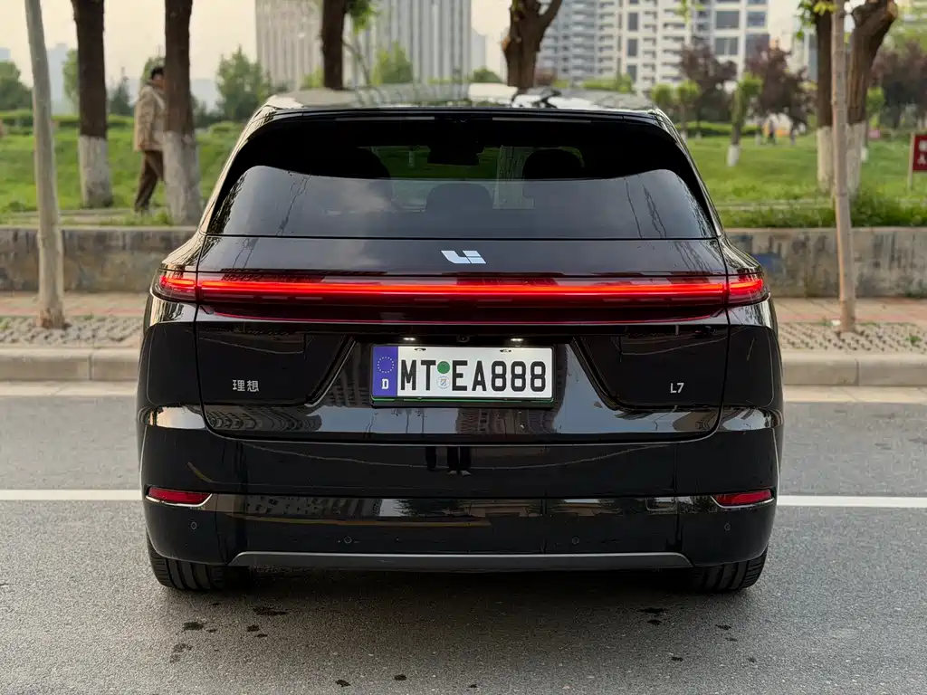 Li Auto Ideal L7 2025 Max Intelligent Upgrade Edition 2025 - thumbnail 8