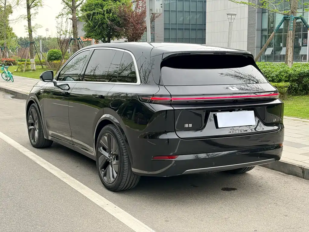 Li Auto L7 Pro 2024 2025 - thumbnail 13