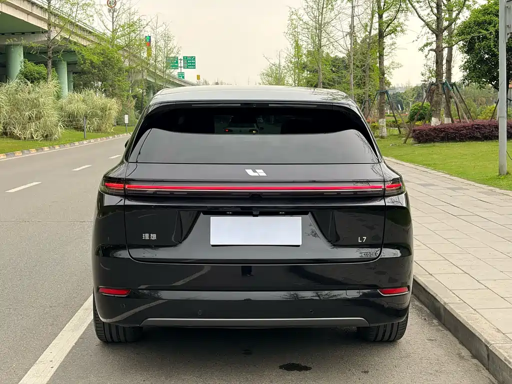 Li Auto L7 Pro 2024 2025 - thumbnail 14