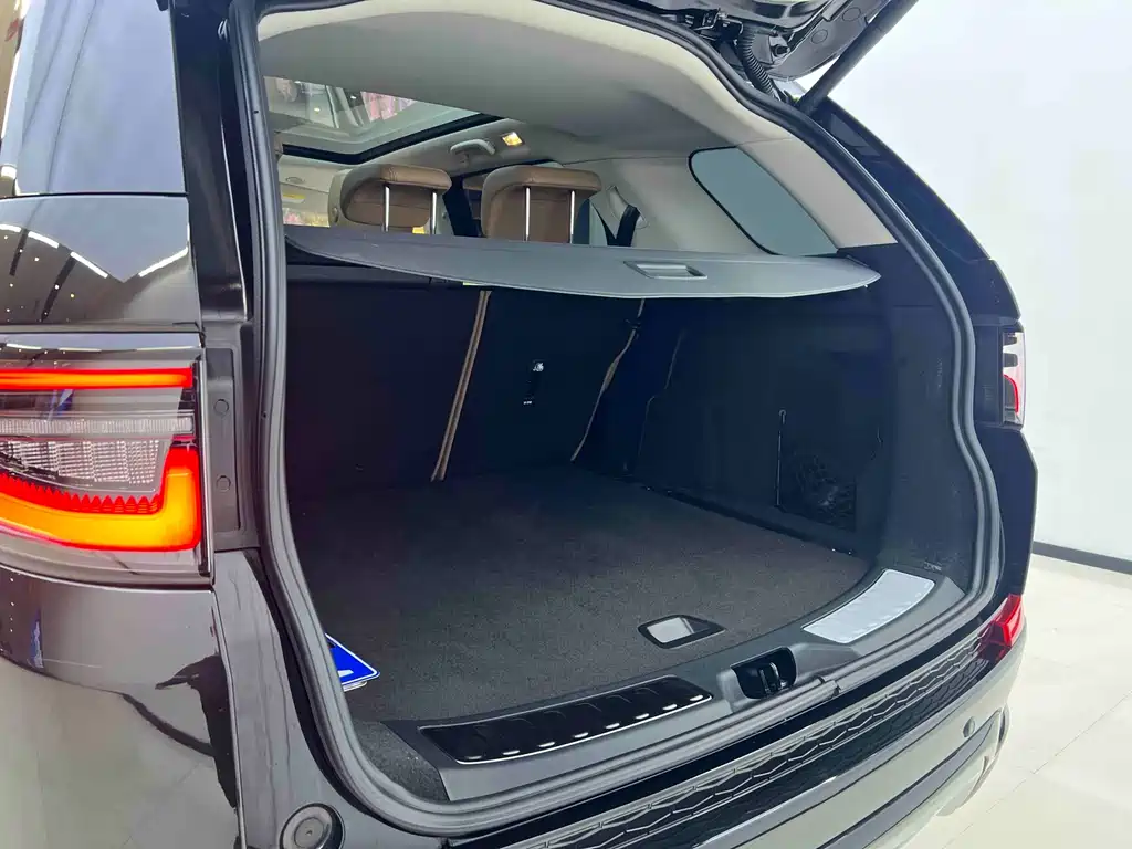 Land Rover Discovery Sport 2025 249PS Performance Tech Edition 2025 - thumbnail 21