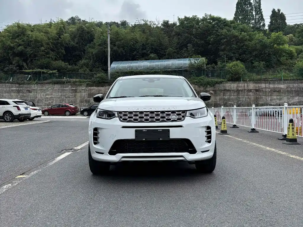 Land Rover Discovery Sport 2025 249PS Performance Tech Edition 2026 - thumbnail 2