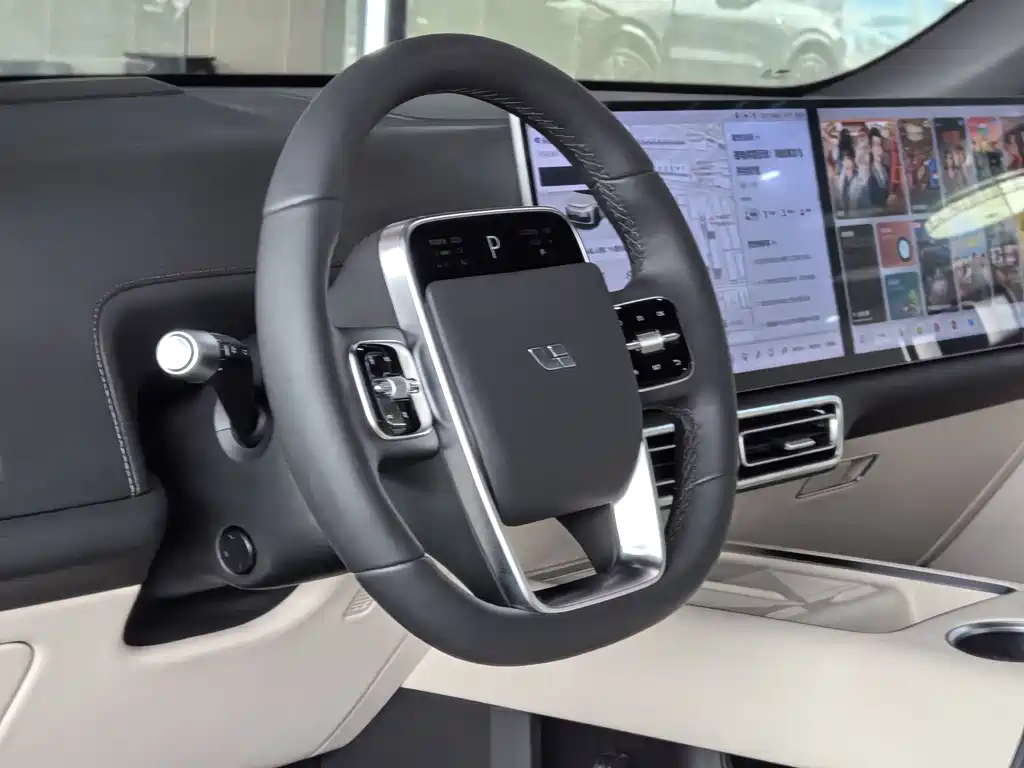 Li Auto Ideal L7 2025 Max Intelligent Upgrade Edition 2025 - thumbnail 3