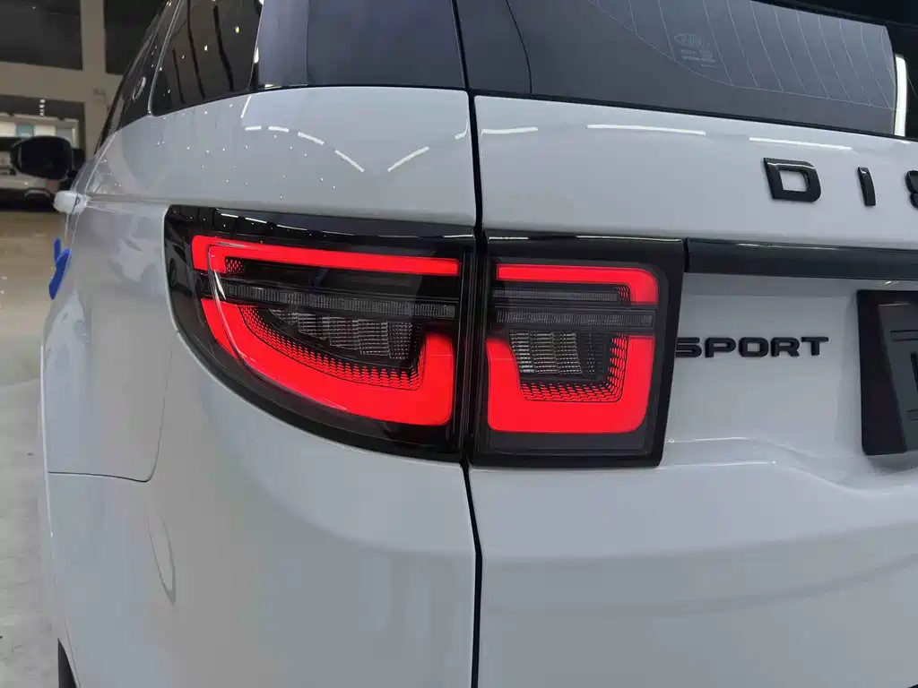 Land Rover Discovery Sport 2025 249PS Performance Tech Edition 2025 - thumbnail 8