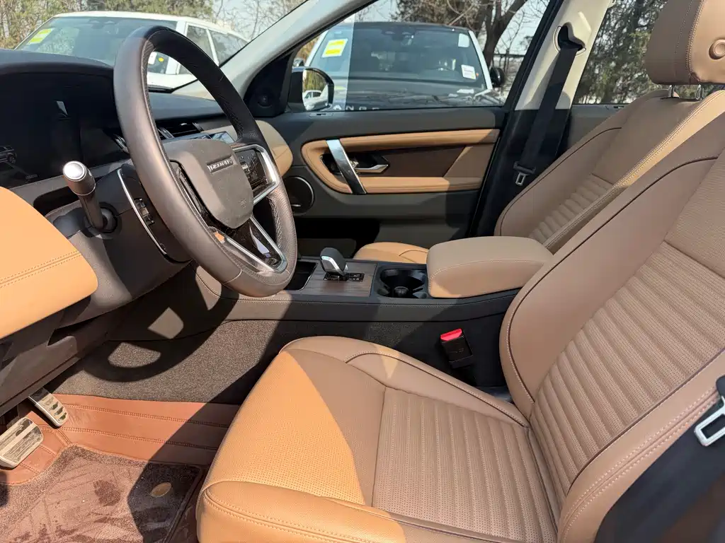 Land Rover Discovery Sport 2025 249PS Performance Tech Edition 2025 - thumbnail 9