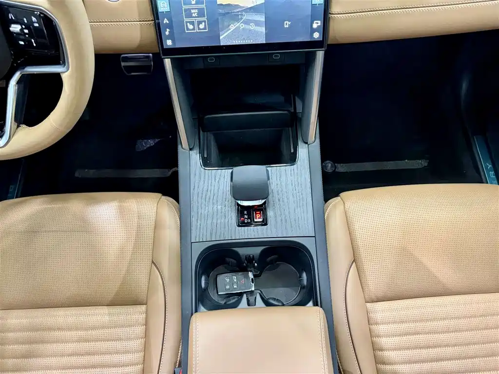 Land Rover Discovery Sport 2025 249PS Explorer Special Edition 2024 - thumbnail 19