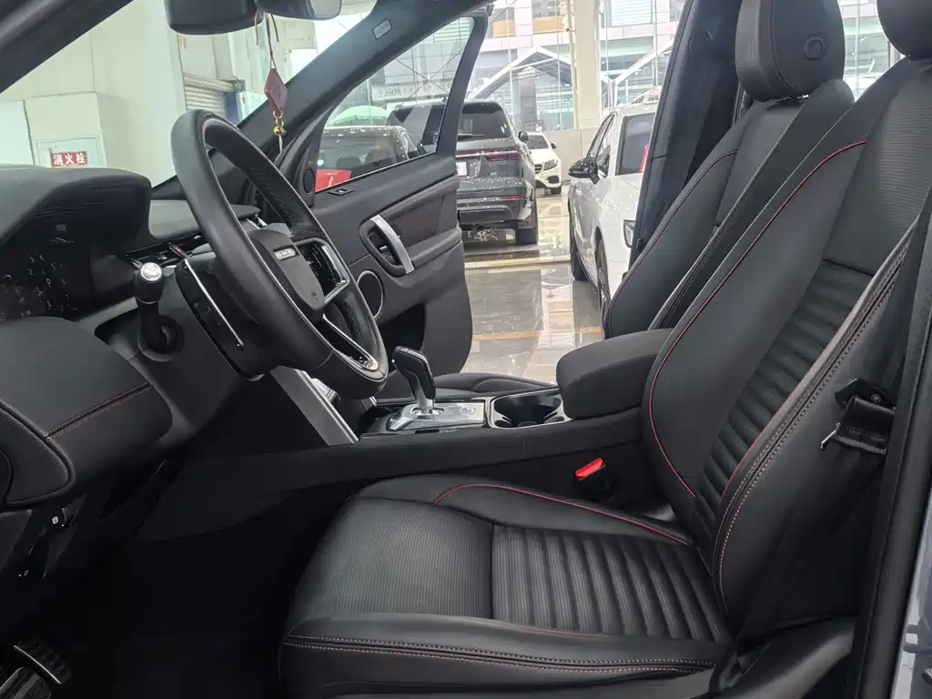 Land Rover Discovery Sport 2023 249PS R-Dynamic S Performance Edition 2023 - thumbnail 8
