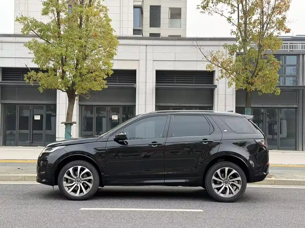 Land Rover Discovery Sport 2023 249PS R-Dynamic S Performance Edition 2023 - thumbnail 3