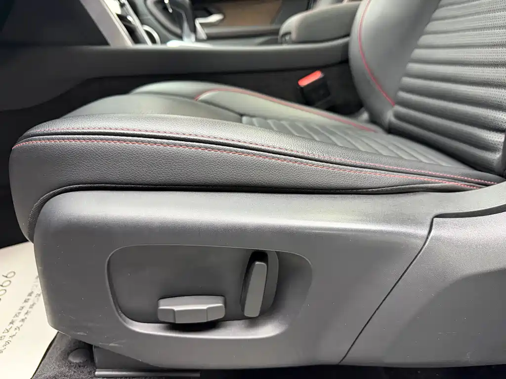 Land Rover Discovery Sport 2023 249PS R-Dynamic S Performance Edition 2023 - thumbnail 5