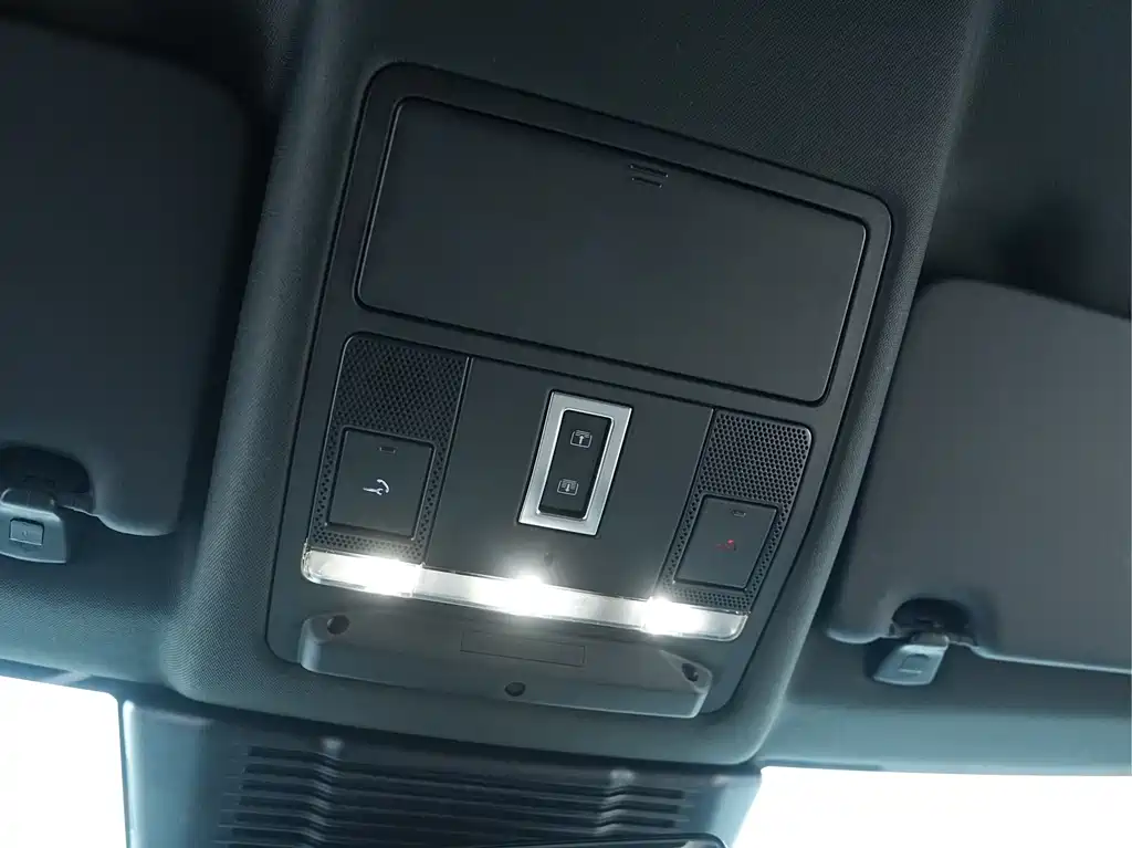 Land Rover Discovery Sport 2023 249PS R-Dynamic S Performance Edition 2023 - thumbnail 13