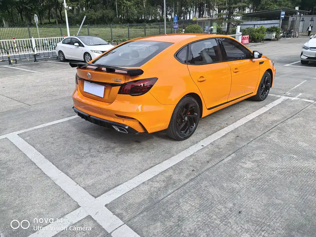 MG MG6 2021 Pro 1.5T Automatic Trophy Luxury Edition 2022 - thumbnail 11