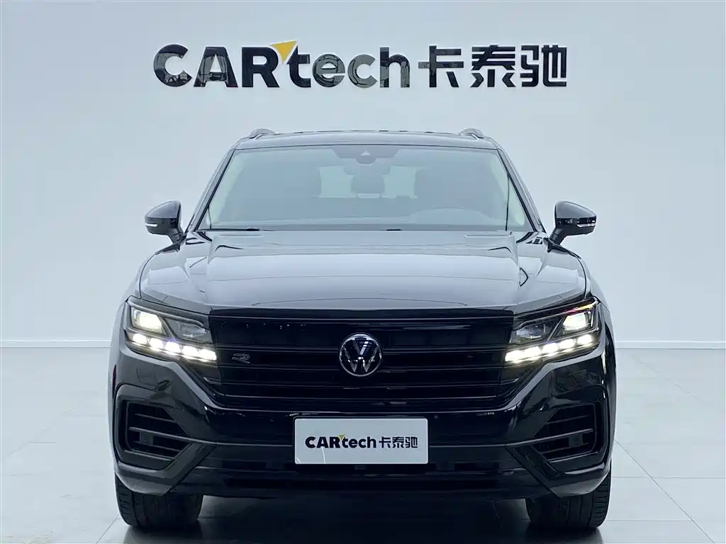 Volkswagen Volkswagen Touareg 2022 3.0TSI R-Line Black Sport Package 2022 - thumbnail 3