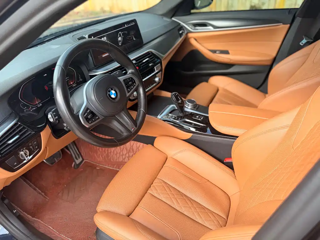 BMW BMW 5 Series (Imported) 2021 Model 525i M Sport Package 2021 - thumbnail 20