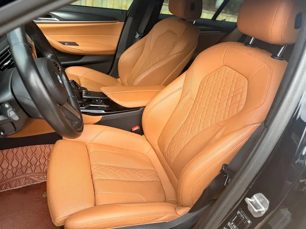 BMW BMW 5 Series (Imported) 2021 Model 525i M Sport Package 2021 - thumbnail 23