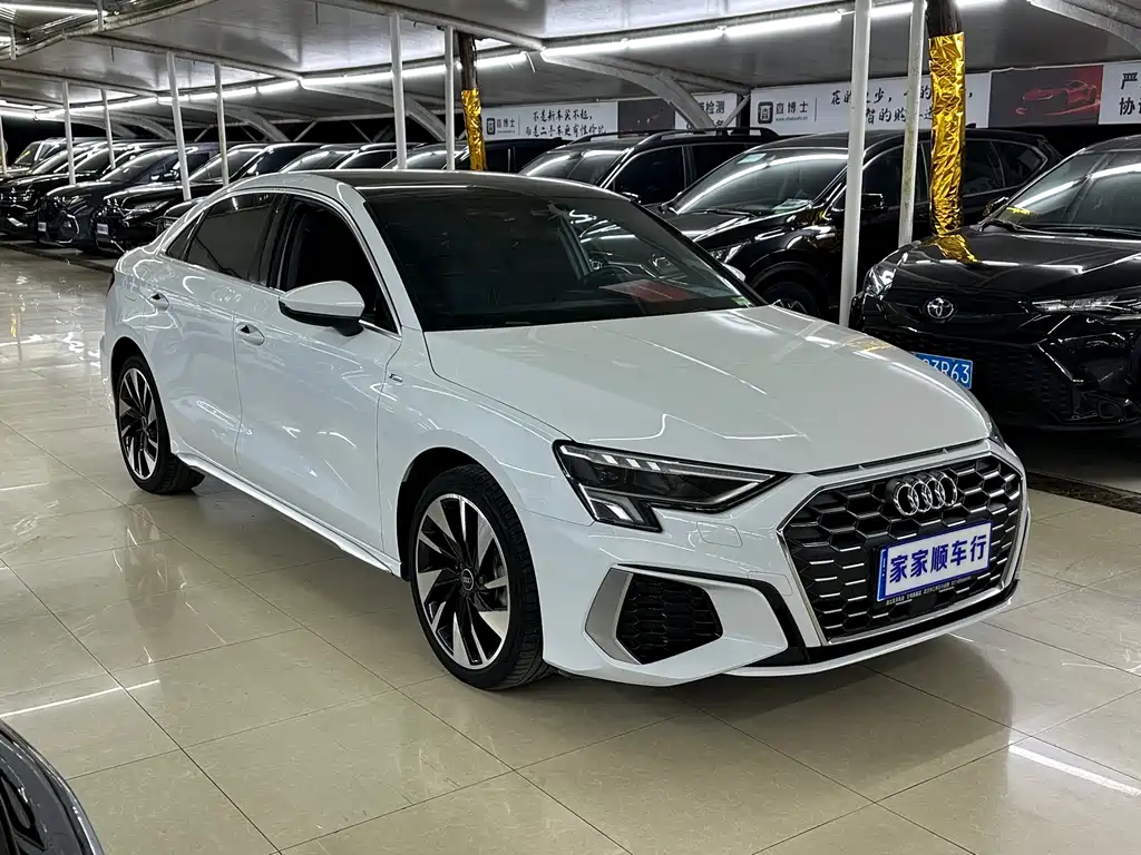 Audi Audi A3 2023 facelift A3L Limousine 35 TFSI Sport Edition 2024 - thumbnail 3