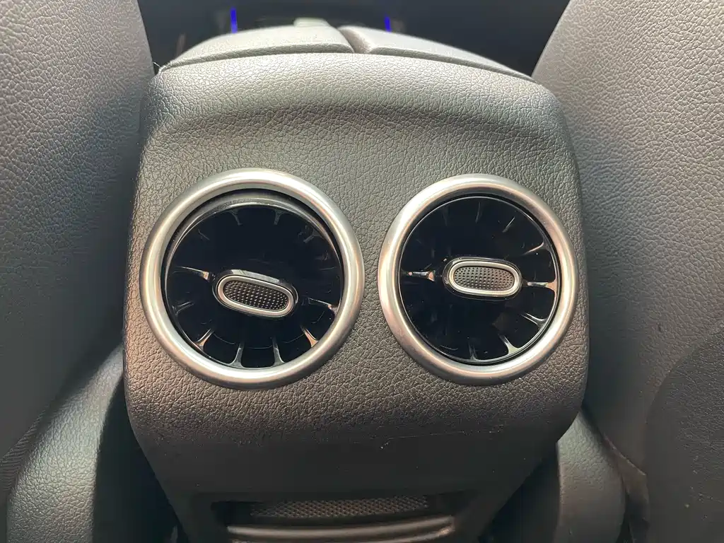 Mercedes-Benz Mercedes-Benz GLA 2023 GLA 220 2023 - thumbnail 9