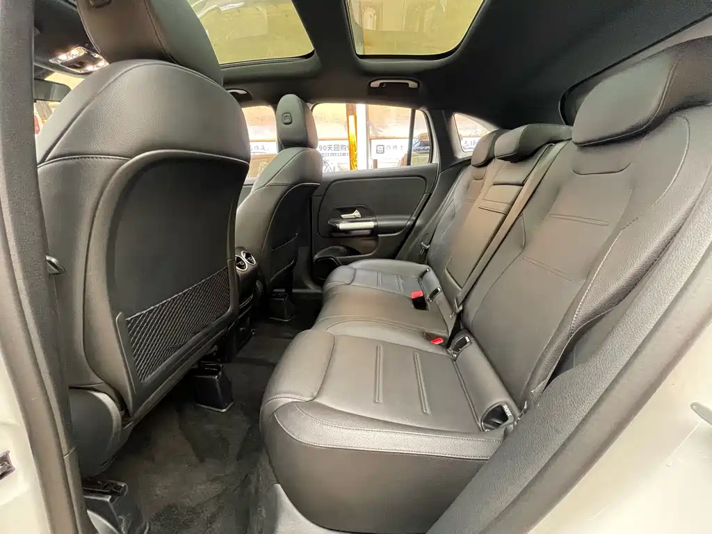 Mercedes-Benz Mercedes-Benz GLA 2023 GLA 220 2023 - thumbnail 17