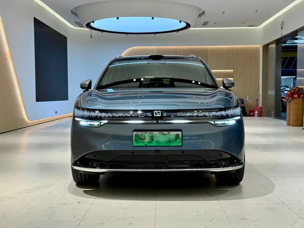 Zeekr Zeekr 7X 2025 Model 100kWh Long Range AWD Intelligent Driving Version 2024 - thumbnail 2