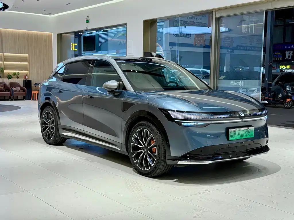 Zeekr Zeekr 7X 2025 Model 100kWh Long Range AWD Intelligent Driving Version 2024 - thumbnail 3