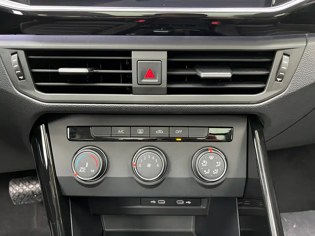 Volkswagen Tayron 2021 Model 330TSI 2WD 30th Anniversary Edition 2021 - thumbnail 15