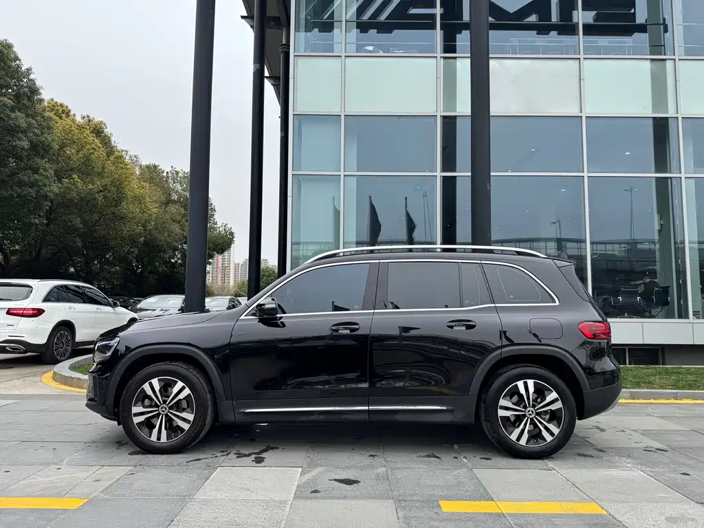Mercedes-Benz Mercedes-Benz GLB 2024 GLB 200 Dynamic Edition 2024 - thumbnail 5