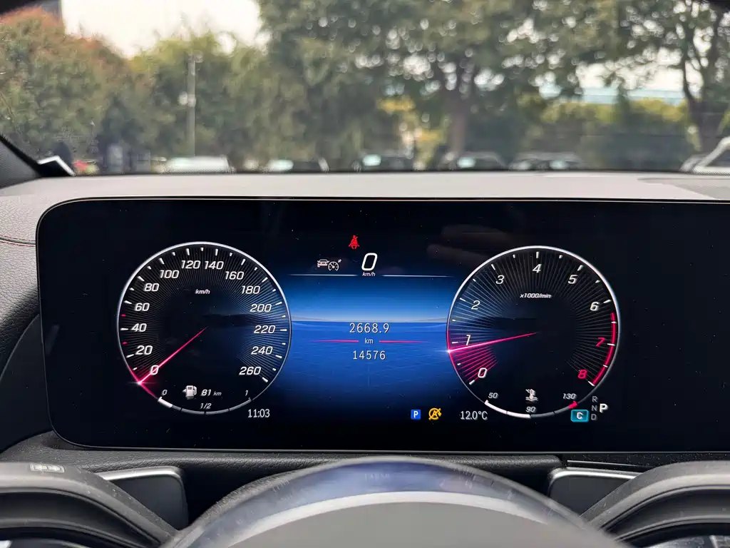 Mercedes-Benz Mercedes-Benz GLB 2024 GLB 200 Dynamic Edition 2024 - thumbnail 6