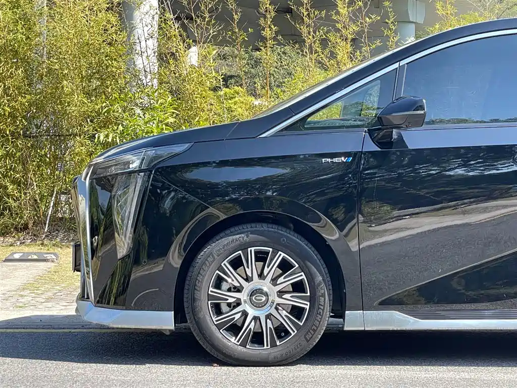 GAC Trumpchi GAC Trumpchi E9 2023 Master Edition 2023 - thumbnail 5