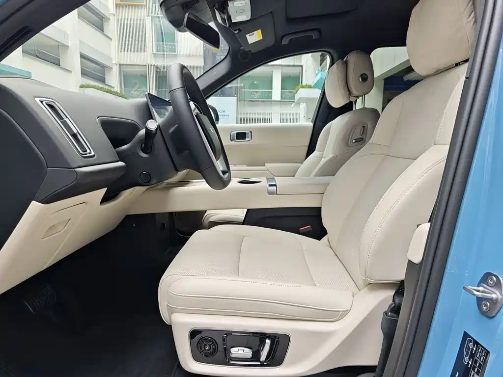 Li Auto Li L8 2025 Ultra Intelligent Upgrade Edition 2025 - thumbnail 9