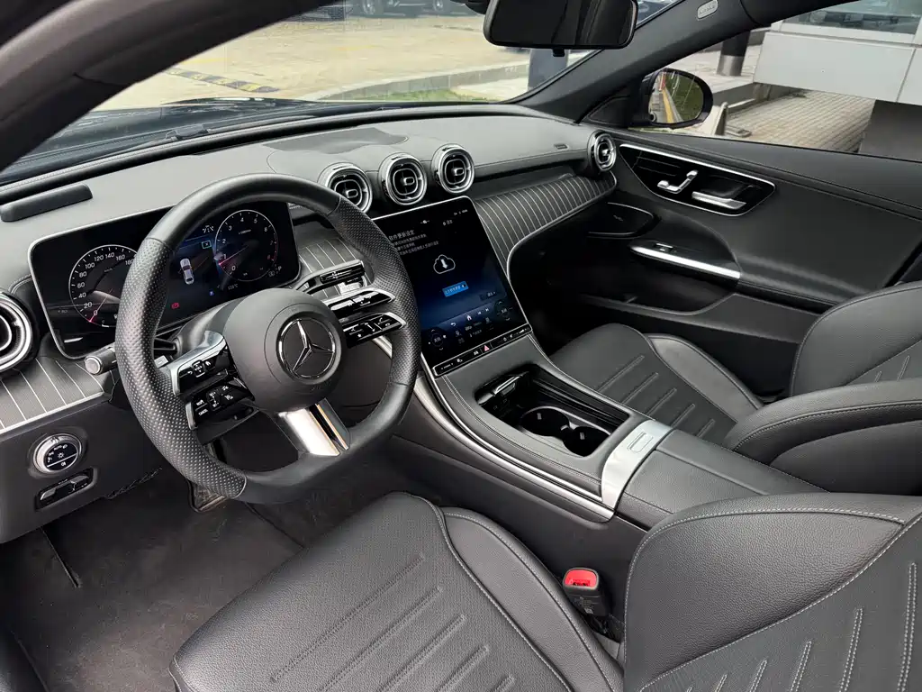 Mercedes-Benz Mercedes-Benz C-Class 2023 C 260 L Sport Edition 2023 - thumbnail 6