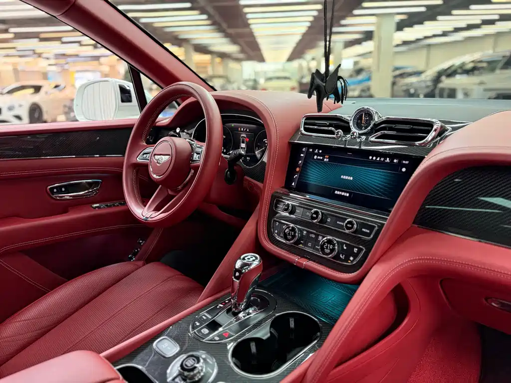 Bentley Bentayga 2021 4.0T V8 2021 - thumbnail 16