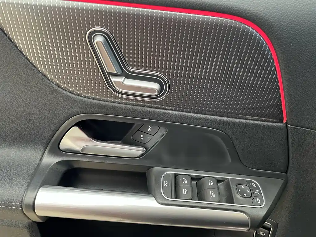 Mercedes-Benz Mercedes-Benz GLA 2023 GLA 220 2023 - thumbnail 15