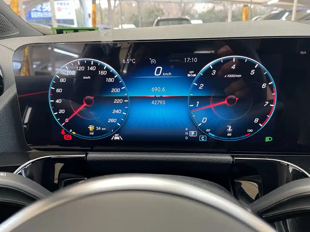 Mercedes-Benz Mercedes-Benz GLA 2023 GLA 220 2023 - thumbnail 16