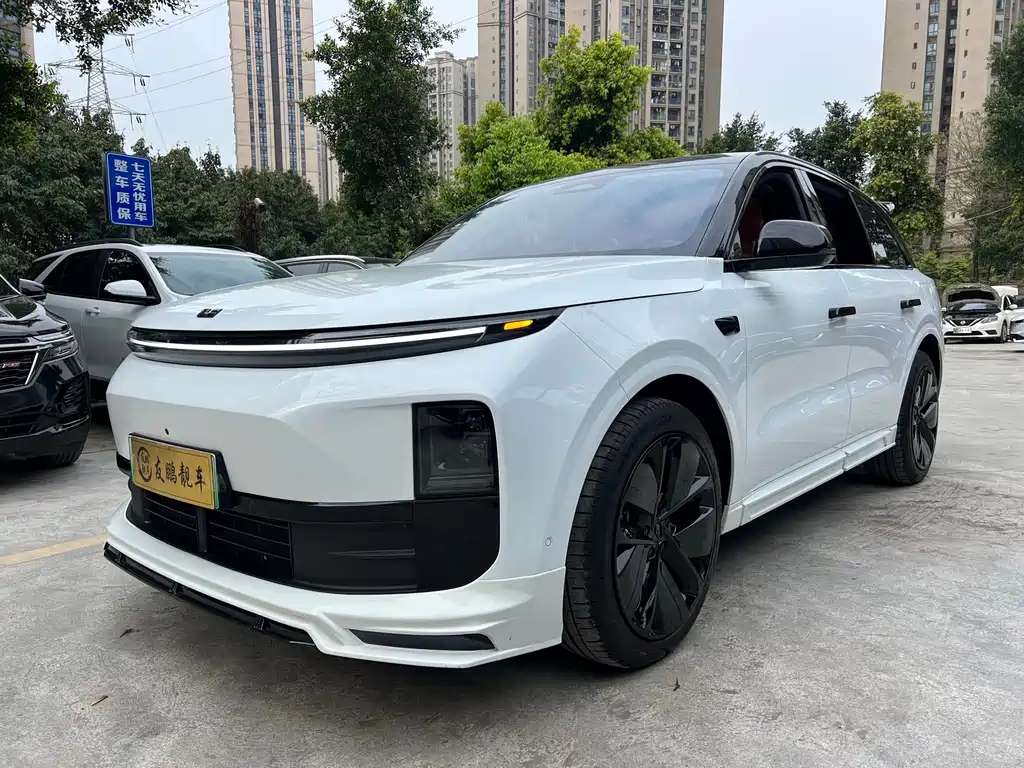 Li Auto Li L6 2024 Pro 2025