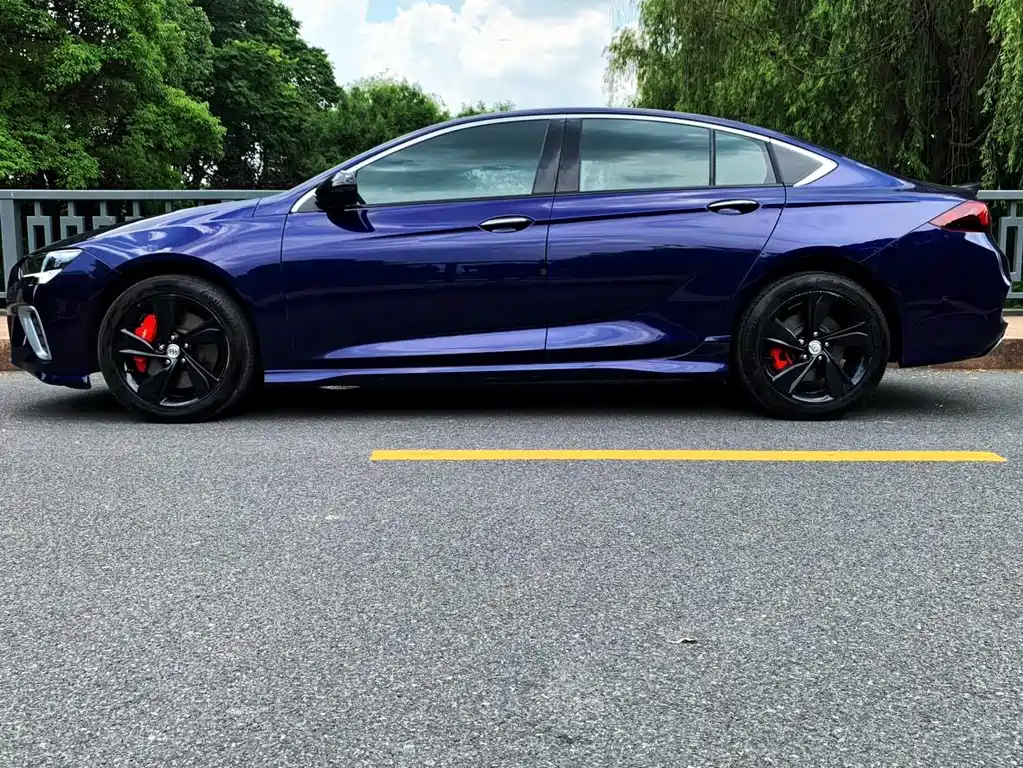 Buick Buick Regal 2021 GS 28T Premium Edition 2021 - thumbnail 11