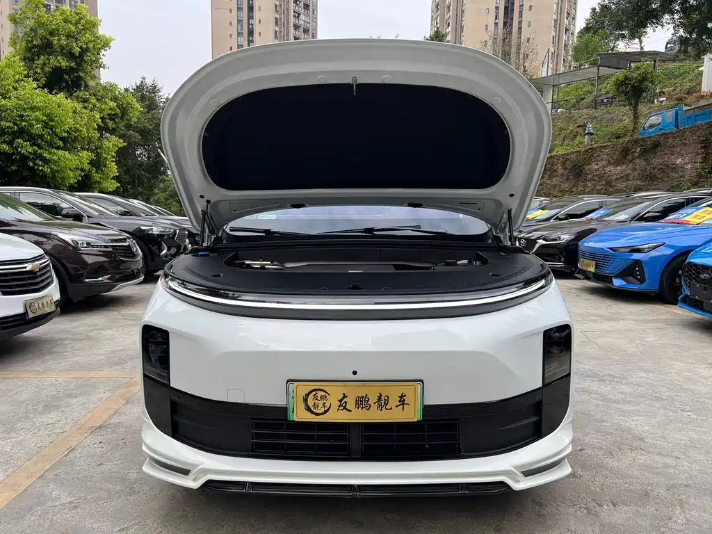 Li Auto Li L6 2024 Pro 2025 - thumbnail 4